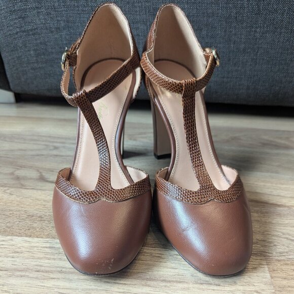 Brooks Brothers Leather T-Strap Heels | Italian Made | Vintage Style - Picture 4 of 11